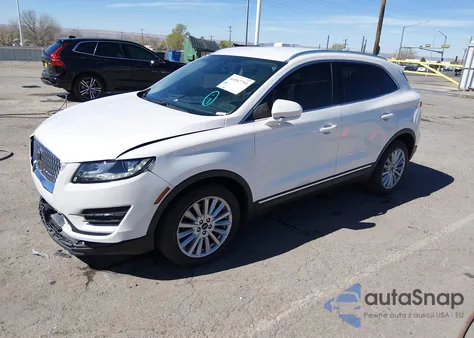 2019 Lincoln Mkc Standard z USA, uszkodzony, nr VIN 5LMCJ1C96KUL38405